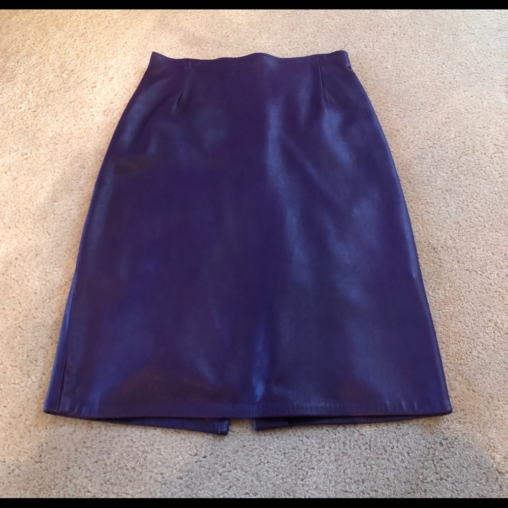 Firenze/Santa Barbara Genuine Plum Leather Skirt